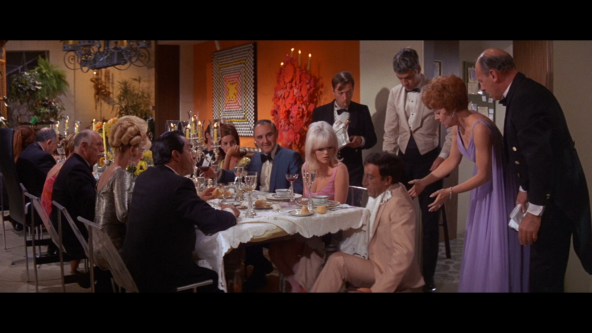 The.Party.1968.Koch.Media.BDRemux.1080p[(060995)08-43-07].PNG