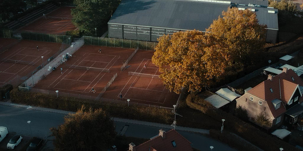 The.Chestnut.Man.S01E01.mkv_20210930_221419.980.png