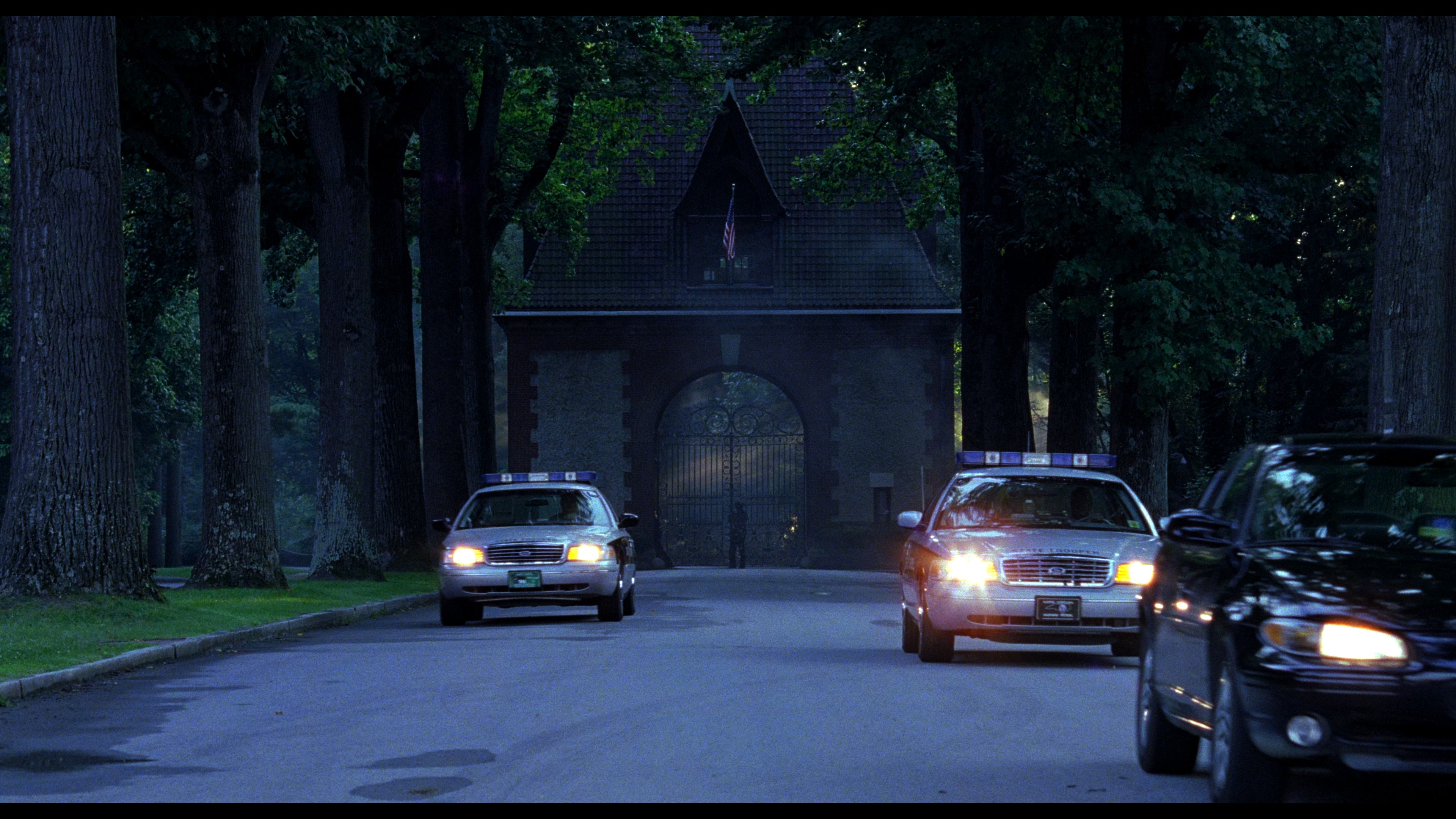Hannibal.2001.BDRemux.2160p.HDR.DoVi.P8.by.DVT.mkv_20211021_163315.723.jpg