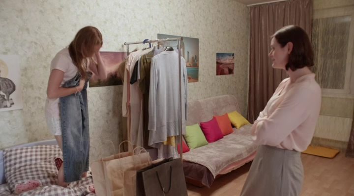 01. Игра в дочки-матери.2021.WEB-DLRip.Files-x.avi_snapshot_40.07.png