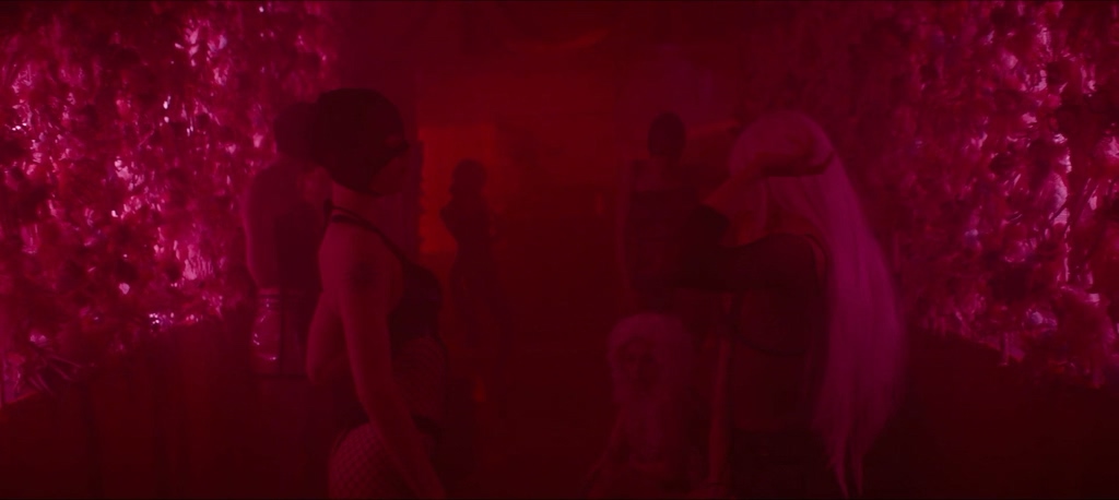 DRUGOE IMIA.2022.RUS.IVI.x264.WEB-DLRip-AVC.[wolf1245.ExKinoRay].mkv_20220322_200734.597.jpg