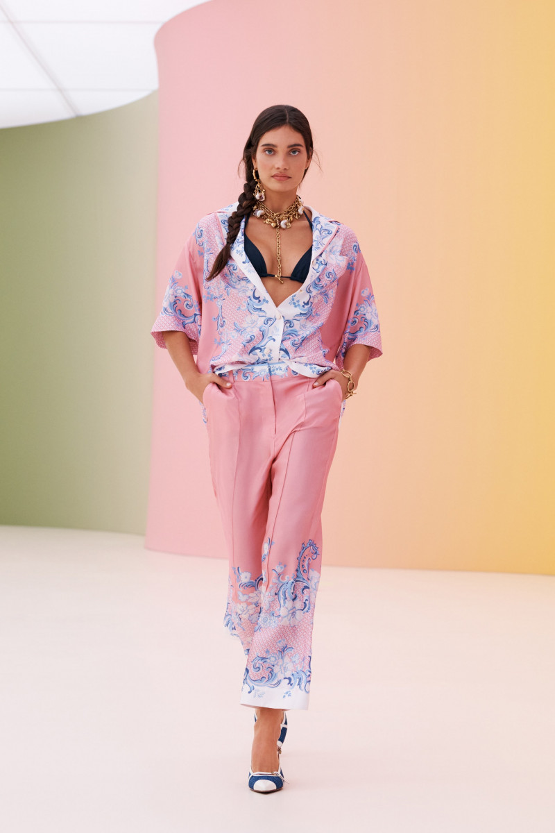 00030-Zimmermann-Resort-2022-credit-brand.jpg
