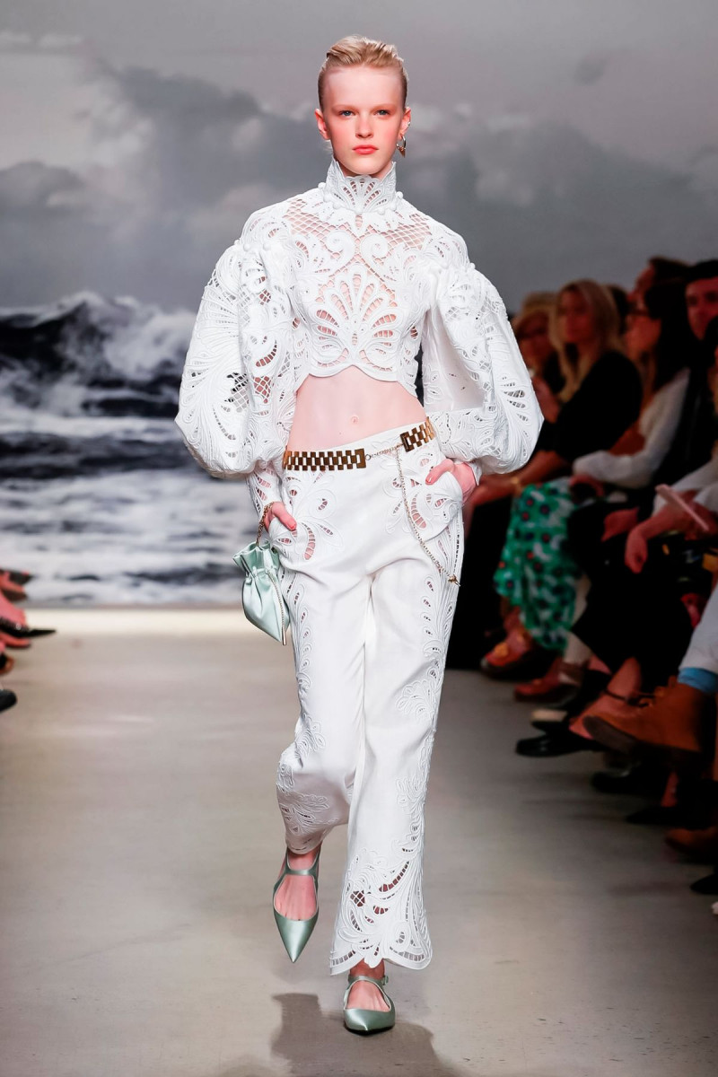 Zimmermann-RTW-SS20-New-York-8890-1568053497.jpg