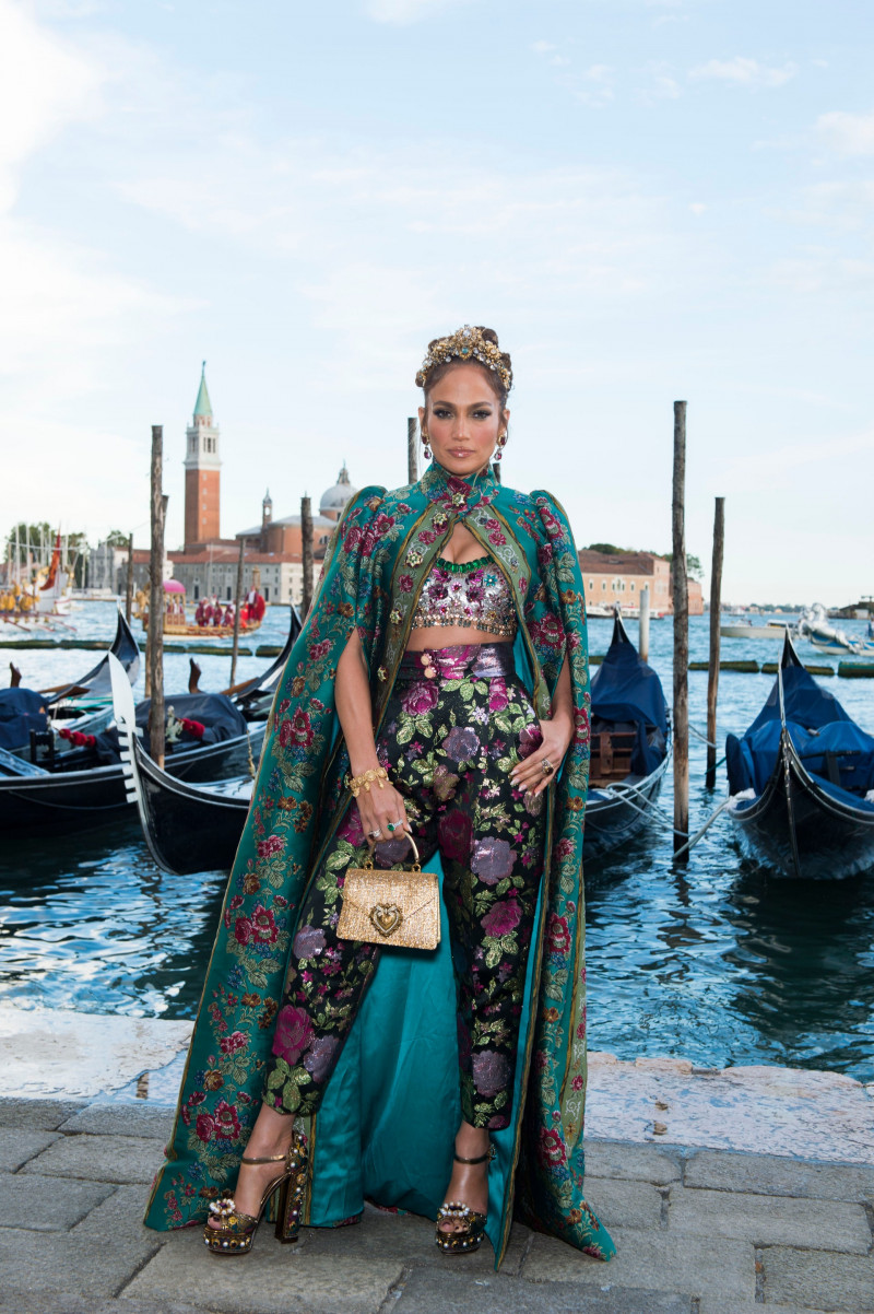 Jennifer%20Lopez..jpg