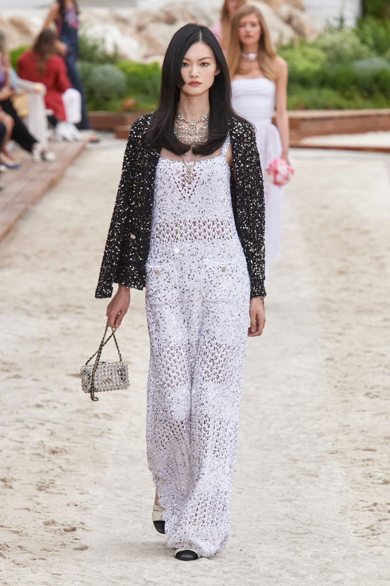 00061-chanel-resort-2023-monaco-credit-gorunway.jpg