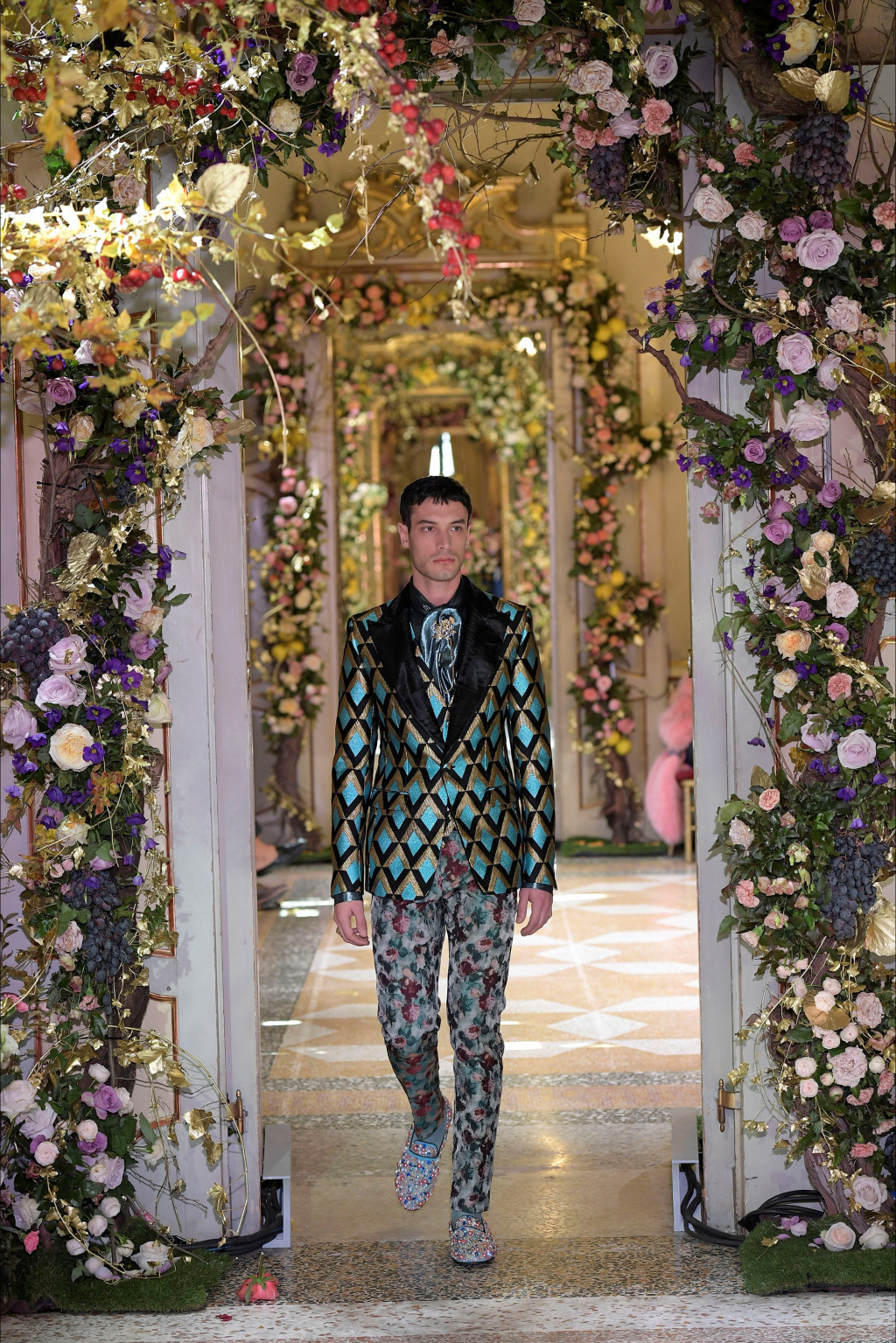 DolceGabbana_162_20181210171217.jpg