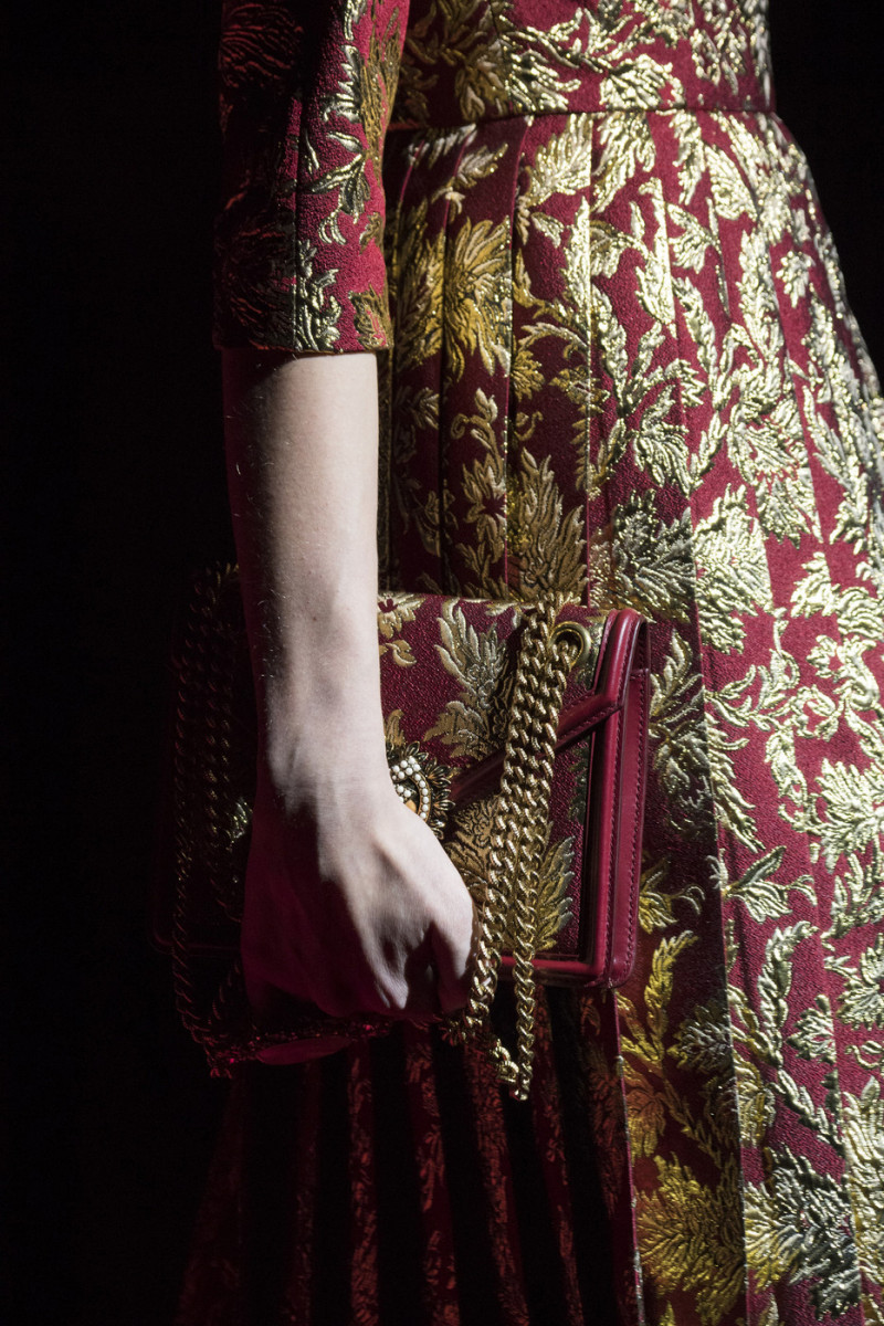Dolce+Gabbana+Fall+2019+Details+pDpVkHKJBQjx.jpg