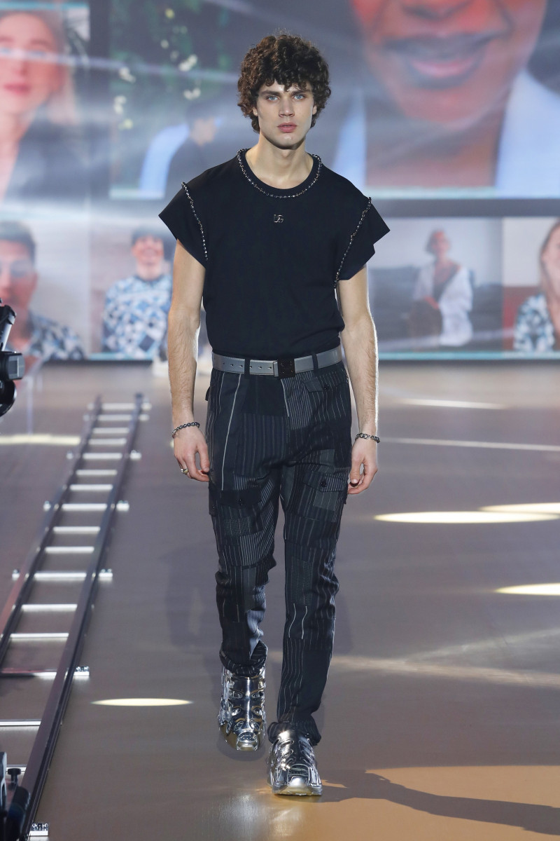 00020-Dolce-Gabbana-Mens-Fall-21.jpg