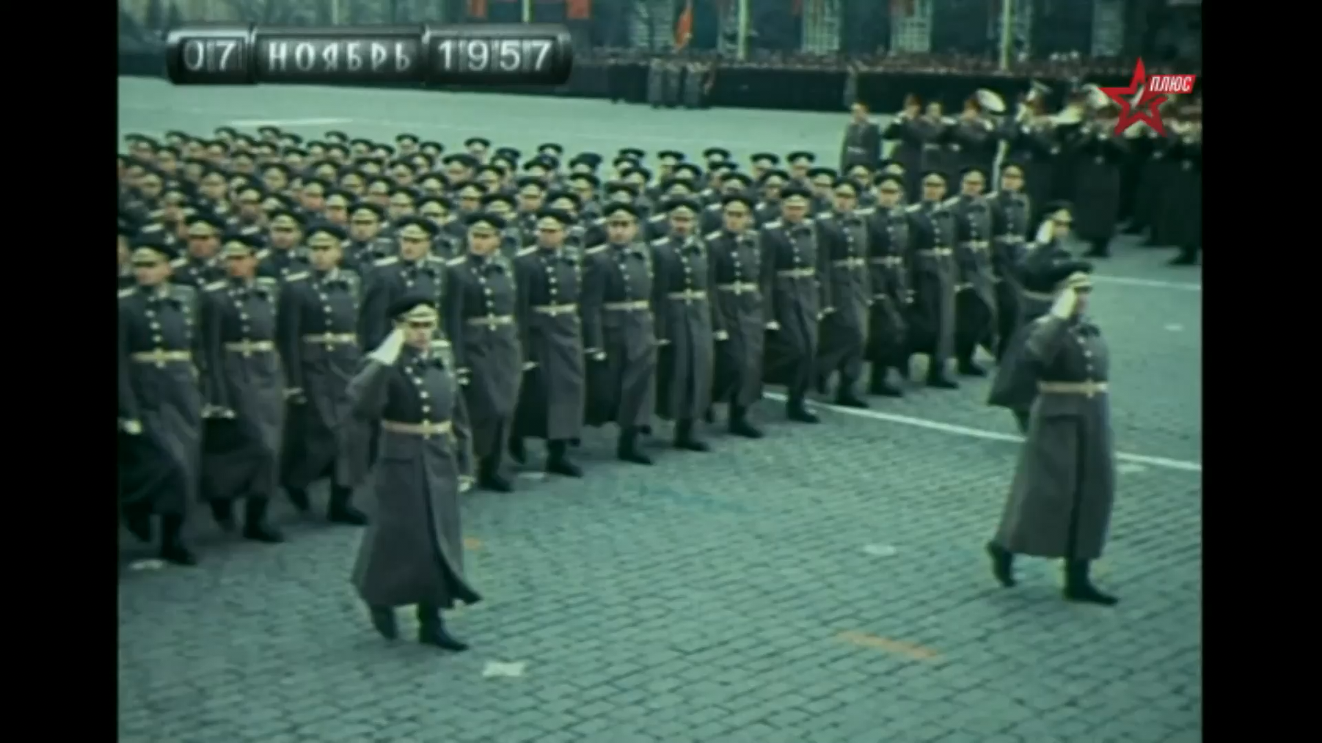3.История.военных.парадов.на.Красной.площади.2012.HDTV.1080p-ylnian.mkv_snapshot_19.13.960.png