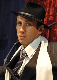 Игорь Ларин