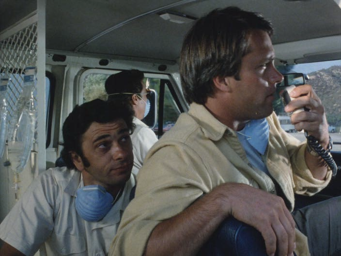 Tarantulas.The.Deadly.Cargo.1977.BDRip.avi_snapshot_00.49.27.png