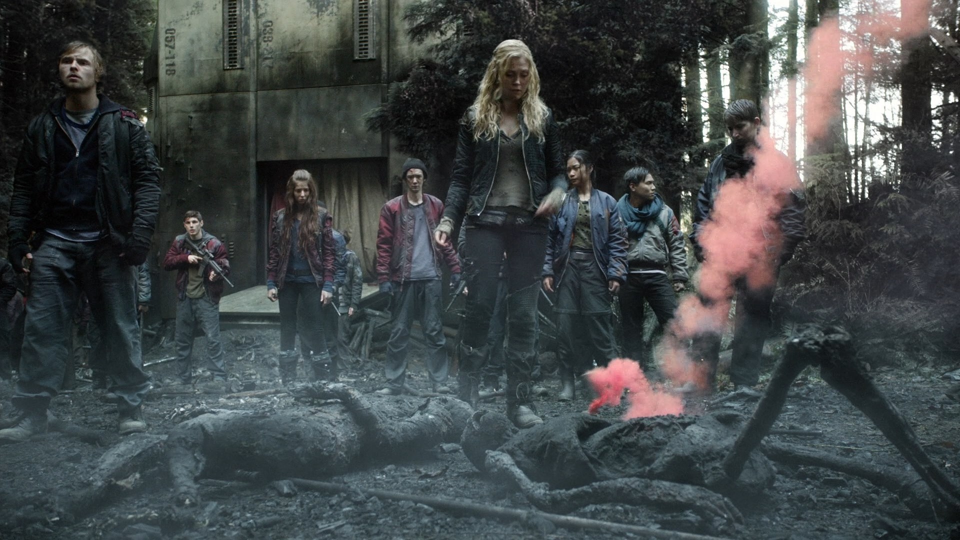 03 The.100.s02e05.BDRemux.1080p.RGzsRutracker.mkv_snapshot_00.07.543.jpg