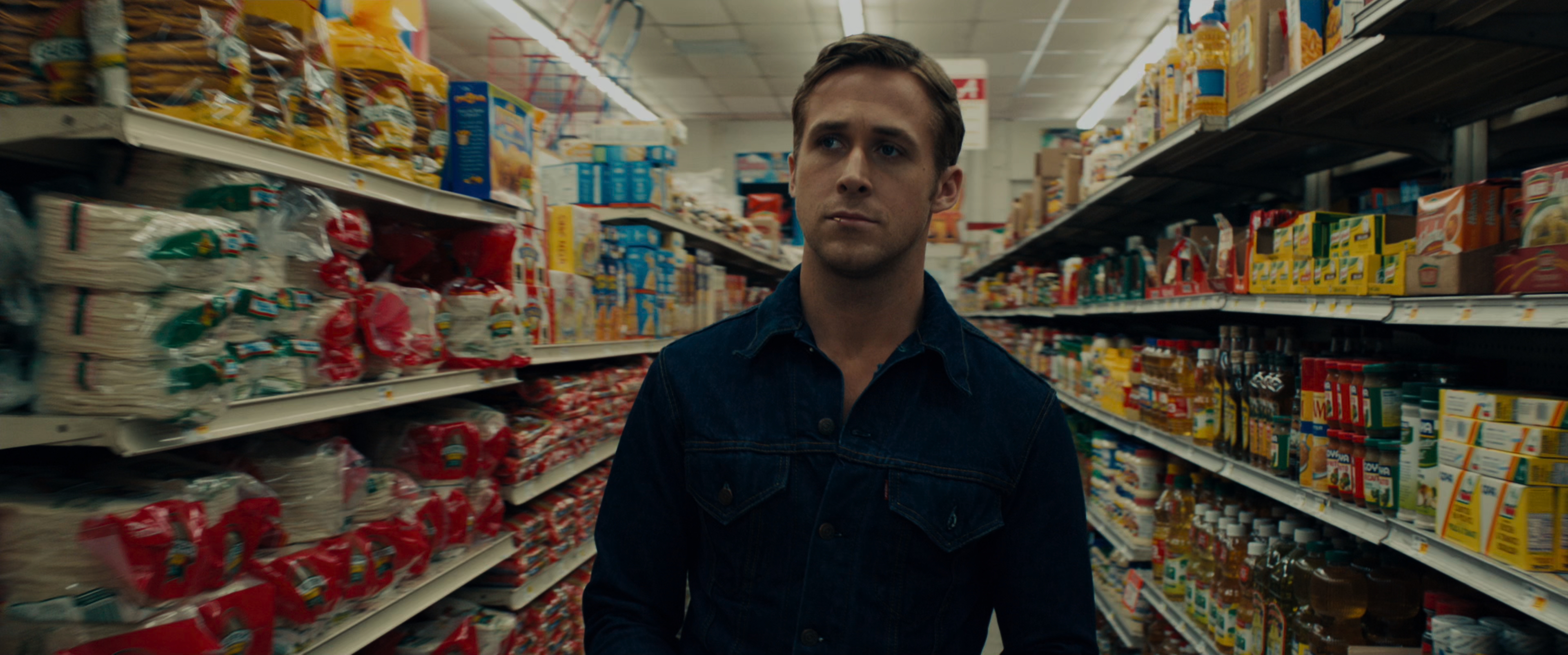 Драйв (Drive) 2011.mkv_snapshot_00.15.40.940.jpg