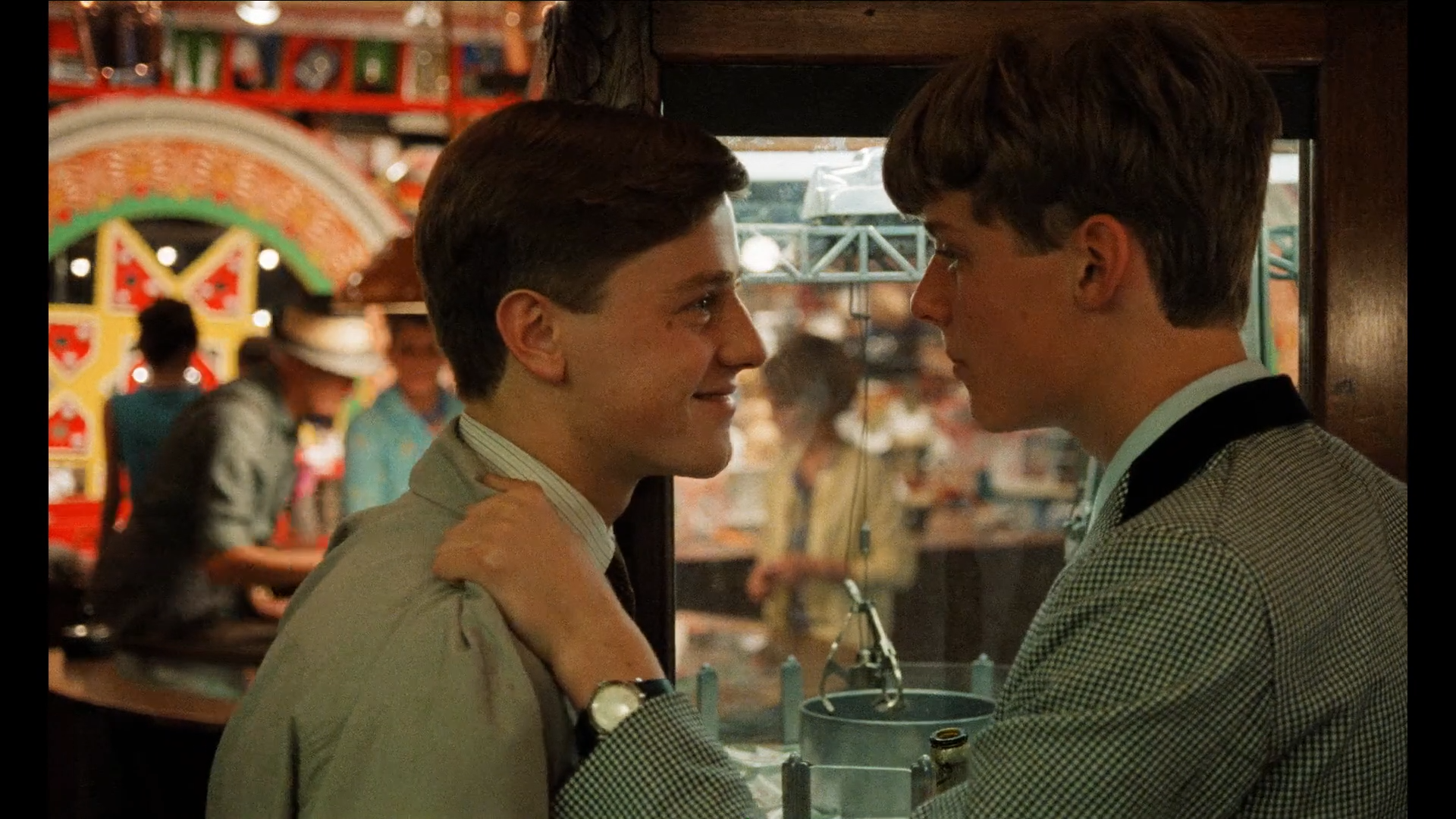 Tro, hab og kaerlighed 1984 WEB-DL 1080p.mkv_snapshot_01.23.33.png