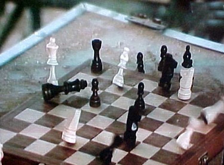 Полет Феникса /Flight of the Phoenix/ 2004 (0:31:01 / 1:52:58)