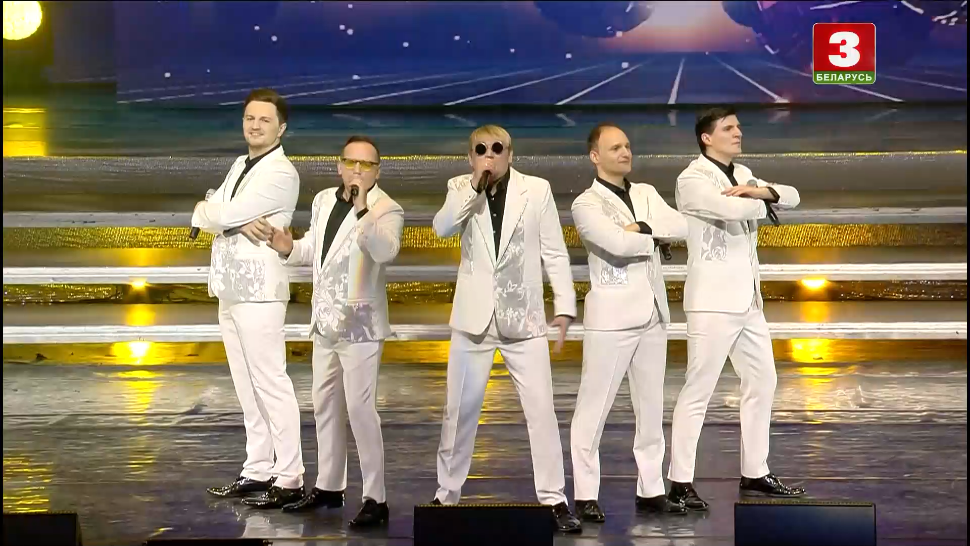 Женский хит. Молодёжный театр эстрады (2023).ts_snapshot_01.29.36.673.png