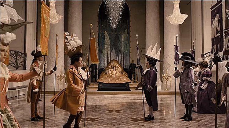 Белоснежка. Месть гномов /Mirror Mirror/ 2012 (0:04:40 / 1:46:20)