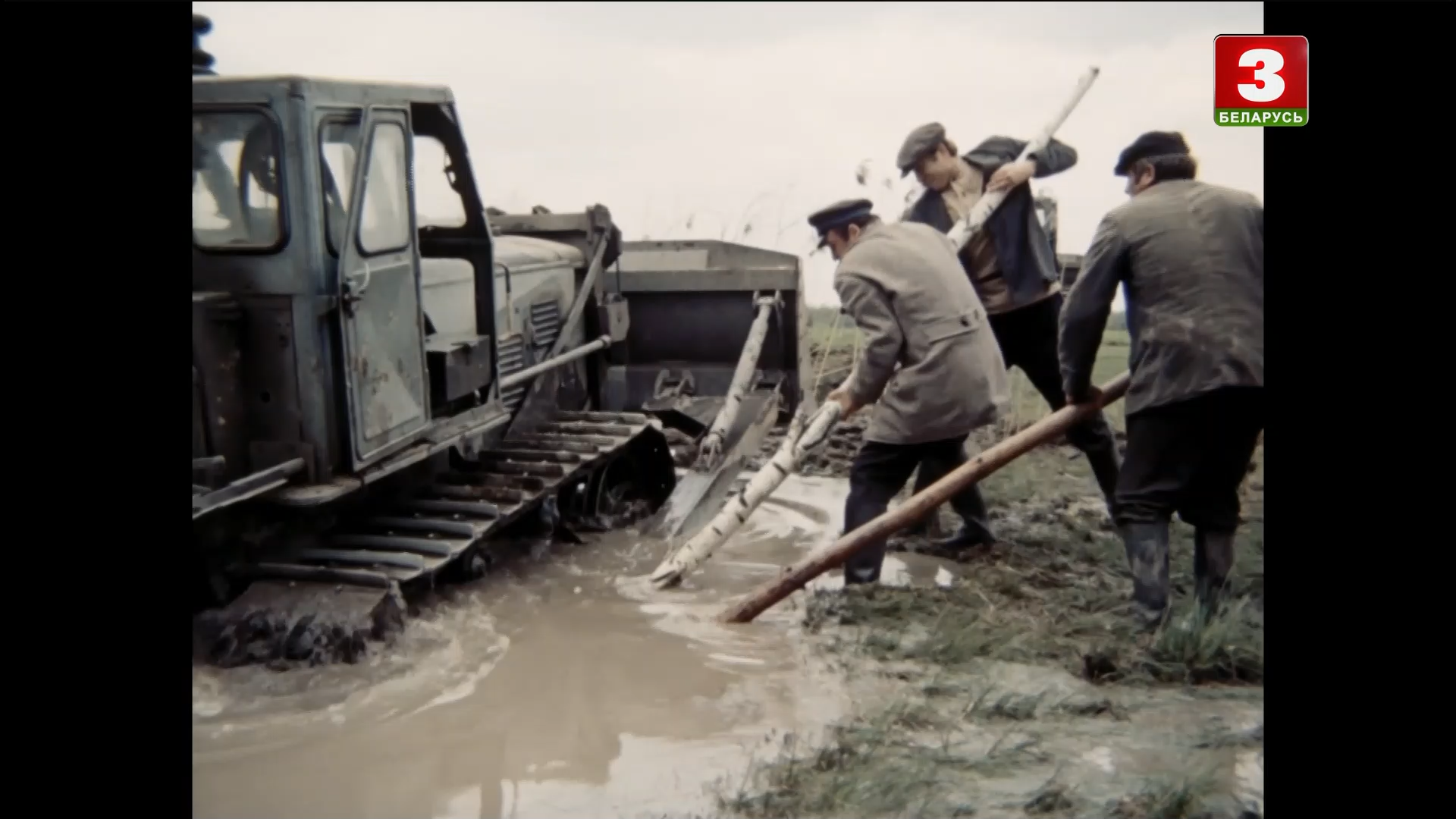 Третьего не дано 02-02 (1980).mkv_snapshot_00.54.17.800.png