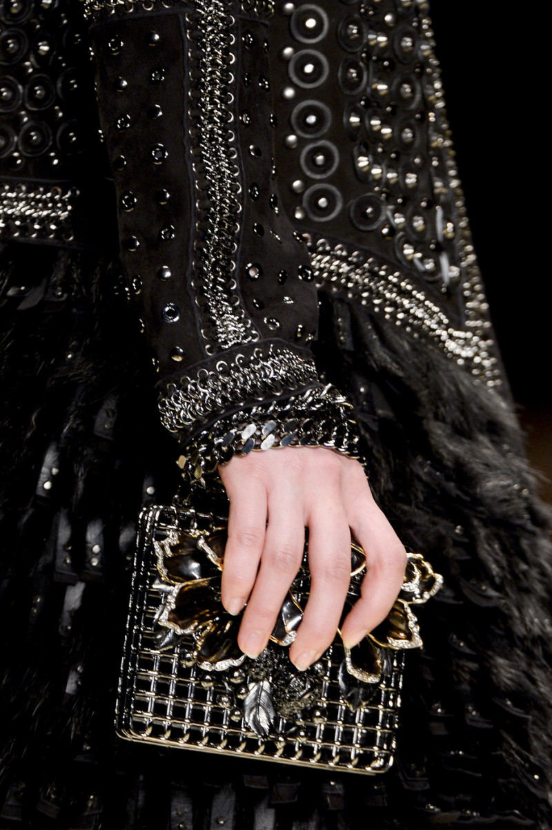 Roberto+Cavalli+Fall+2013+Details+oAdYK-AFfiHx.jpg