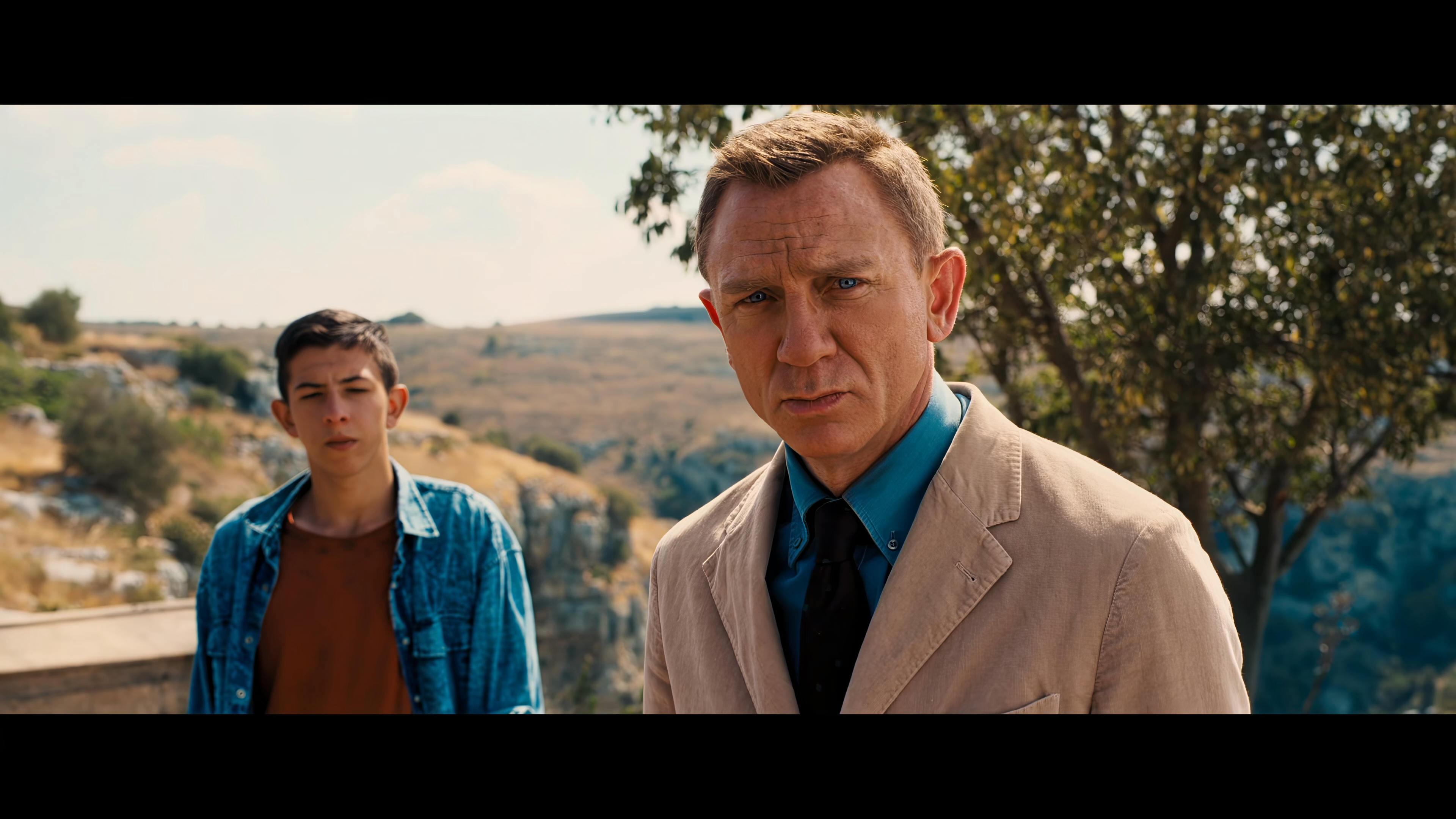 007.2021 No Time To Die - Не время умирать 4K.mkv_20230617_093845.223.png