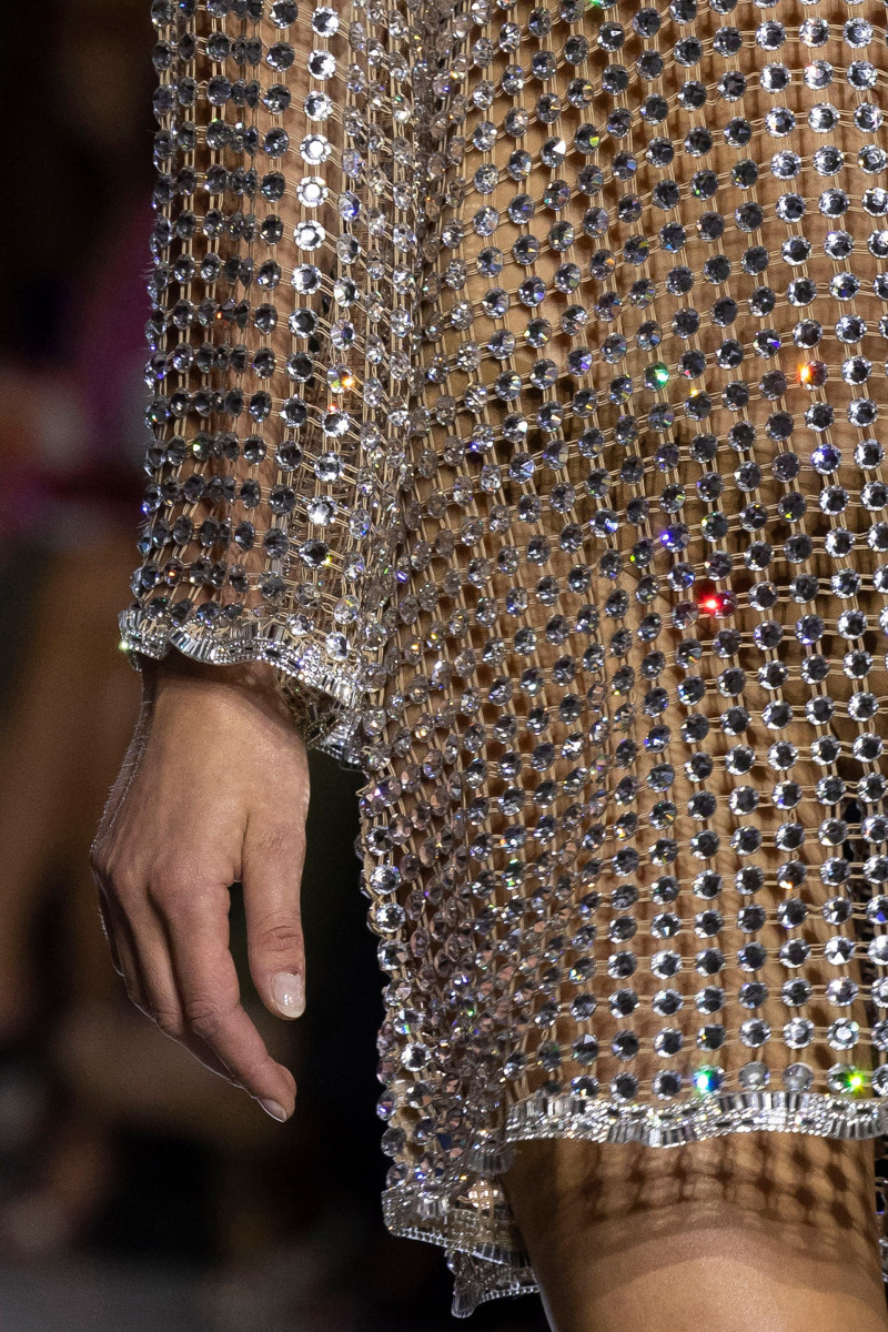 00019-celia-kritharioti-fall-2023-couture-details-credit-brand.jpg