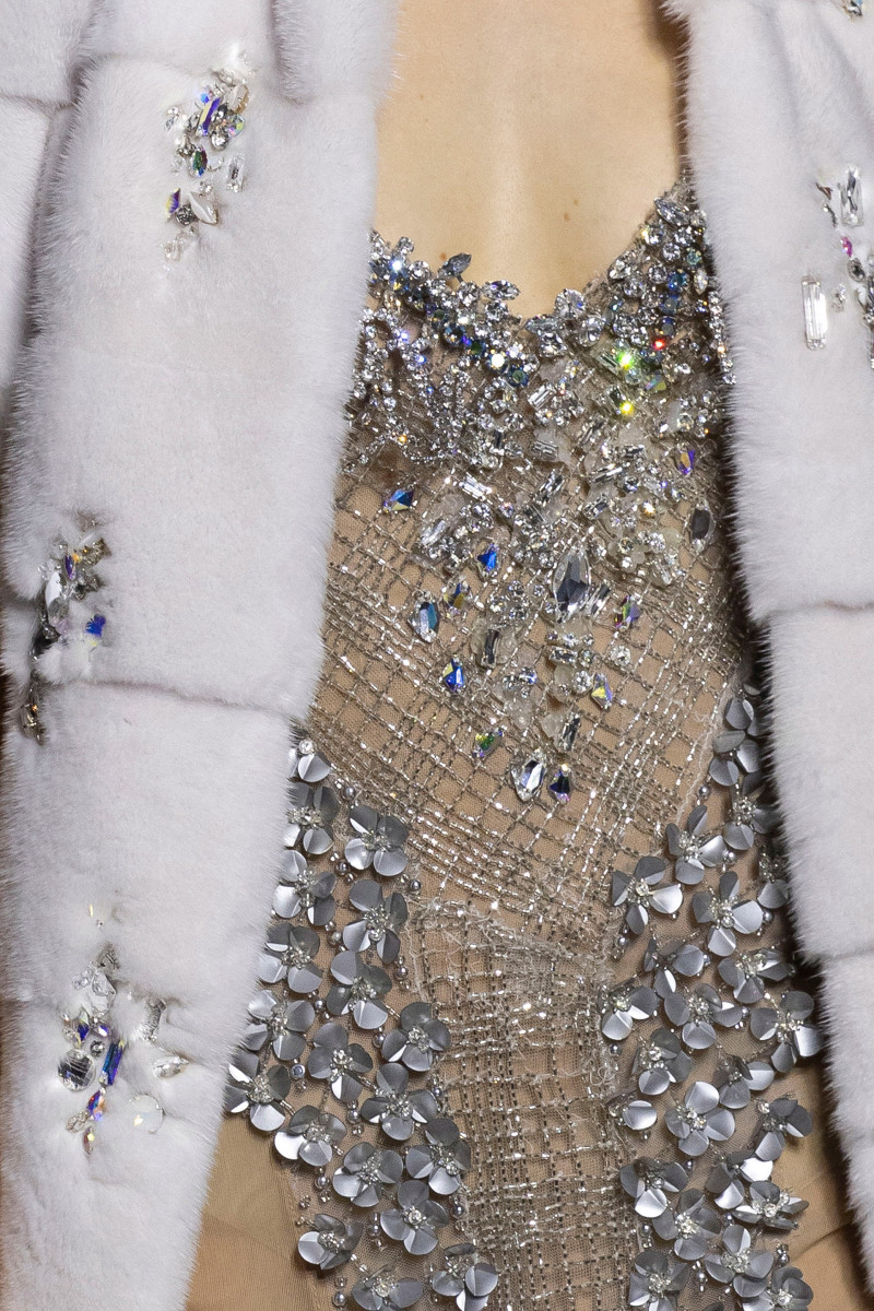00034-celia-kritharioti-fall-2023-couture-details-credit-brand.jpg