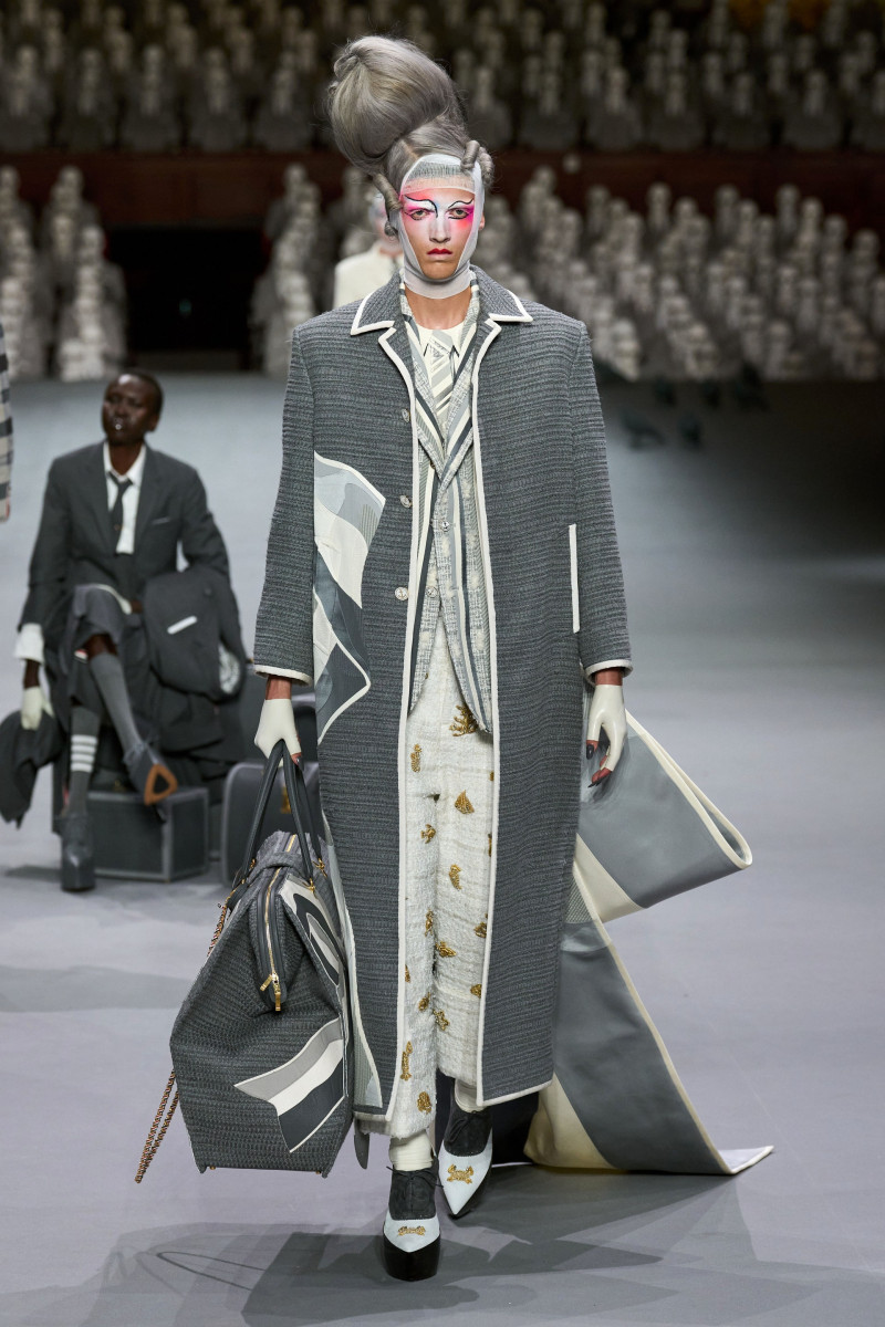 00051-thom-browne-fall-2023-couture-credit-gorunway.jpg