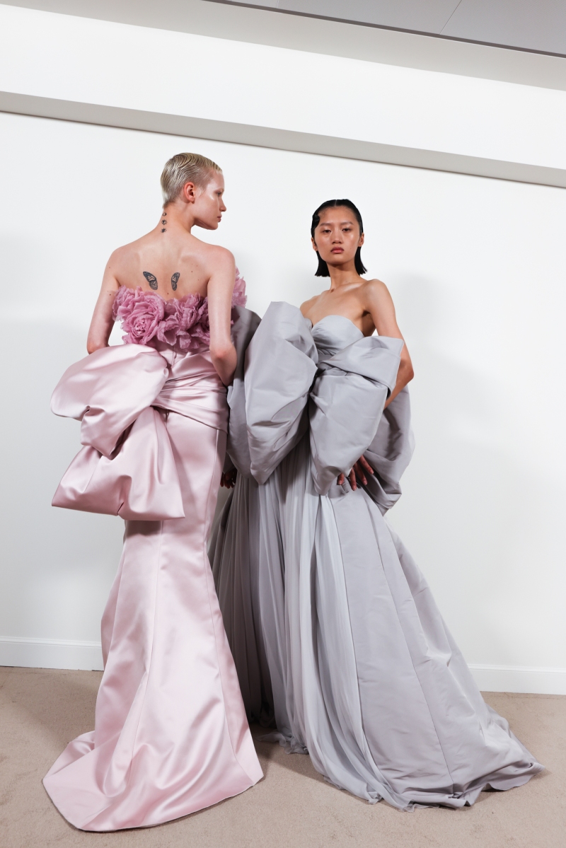 backstage-giambattista-valli-couture-fall-2023-paris-003.jpg