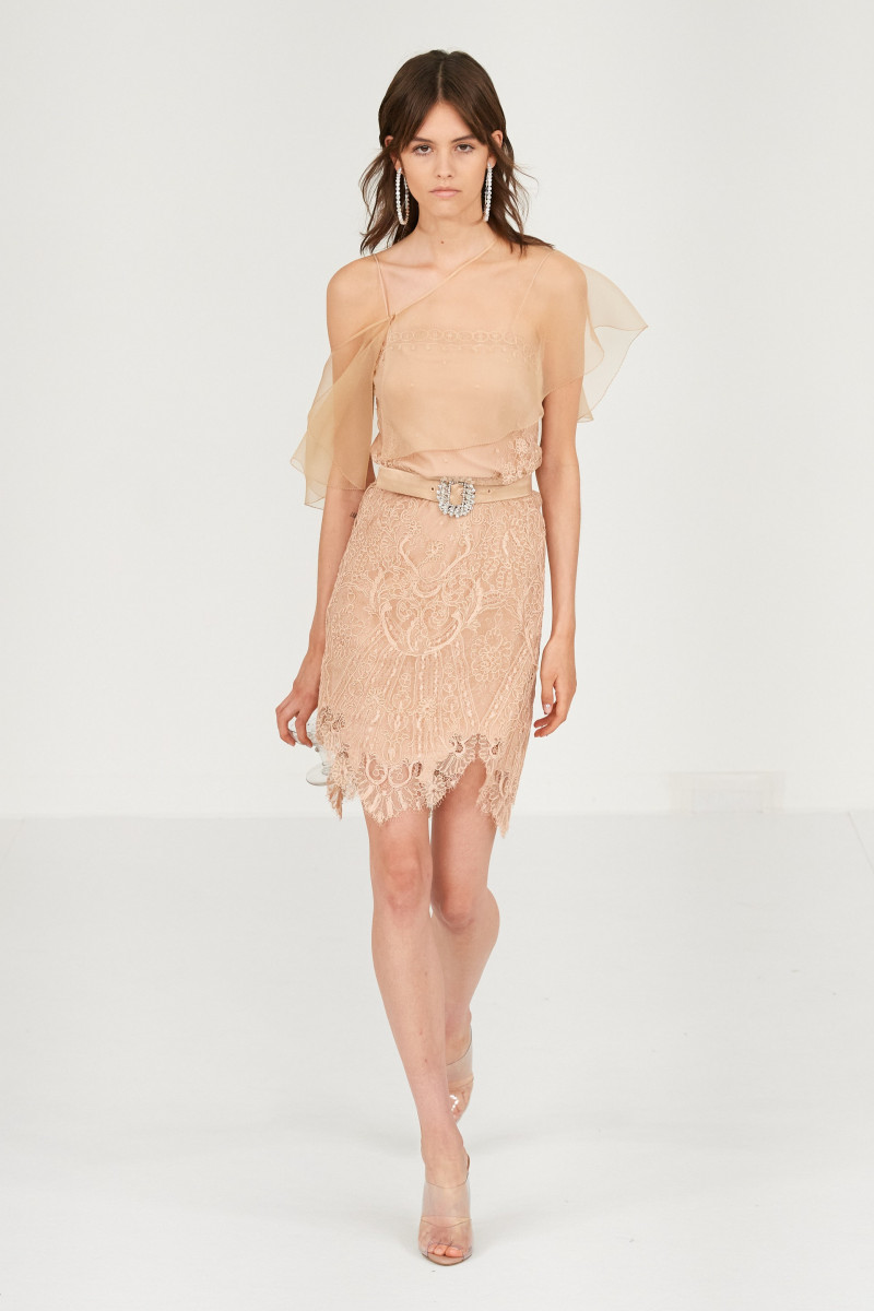 00015-alexis-mabille-fall-2023-couture-credit-gorunway.jpg