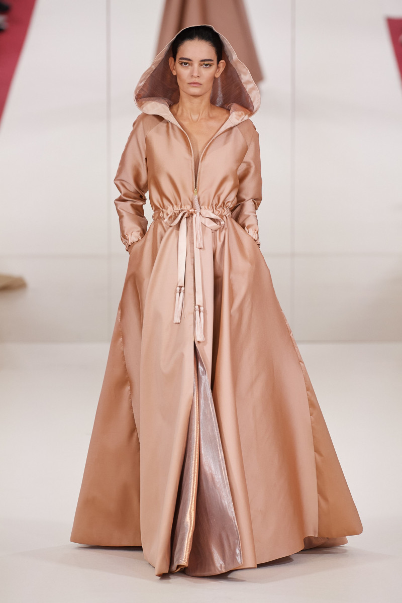 00017-Alexis-Mabille-Couture-Spring-22-Paris-credit-Filippo-Fior-Gorunway.jpg