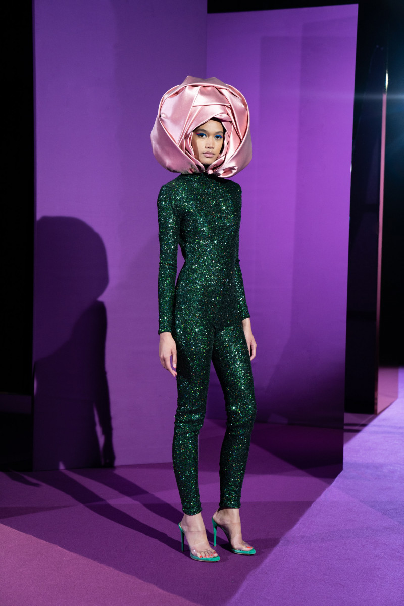 00018-Alexis-Mabille-Couture-Fall-21-credit-brand.jpg