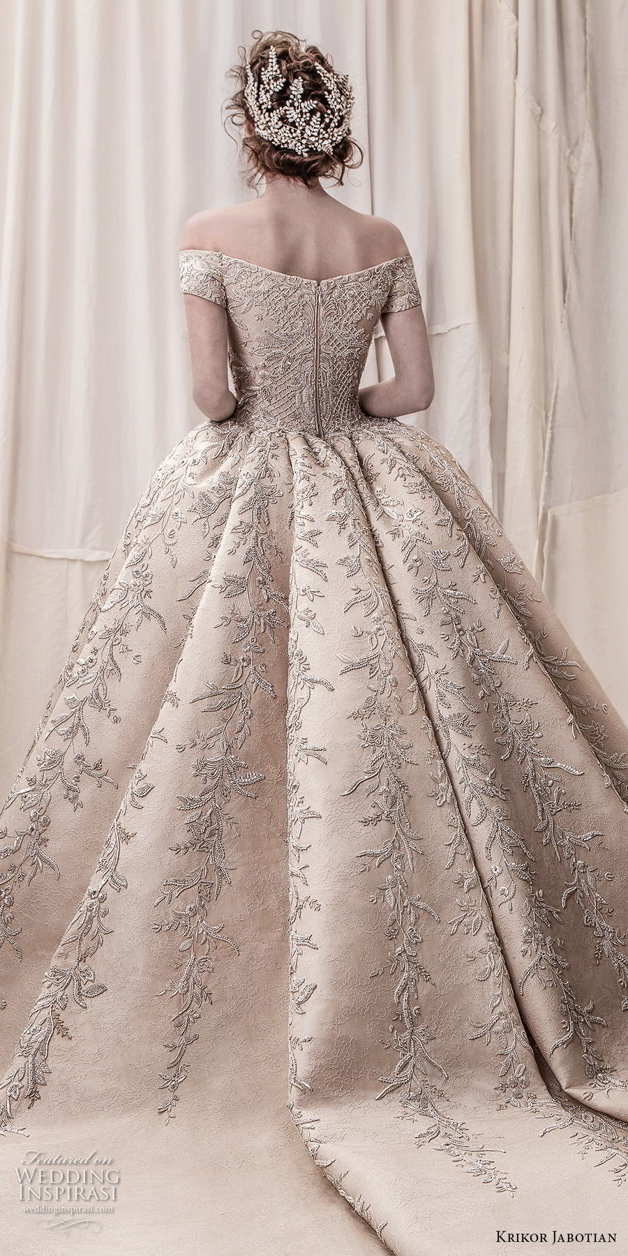 krikor-jabotian-spring-2018-bridal-off-the-shoulder-stra_003.jpg