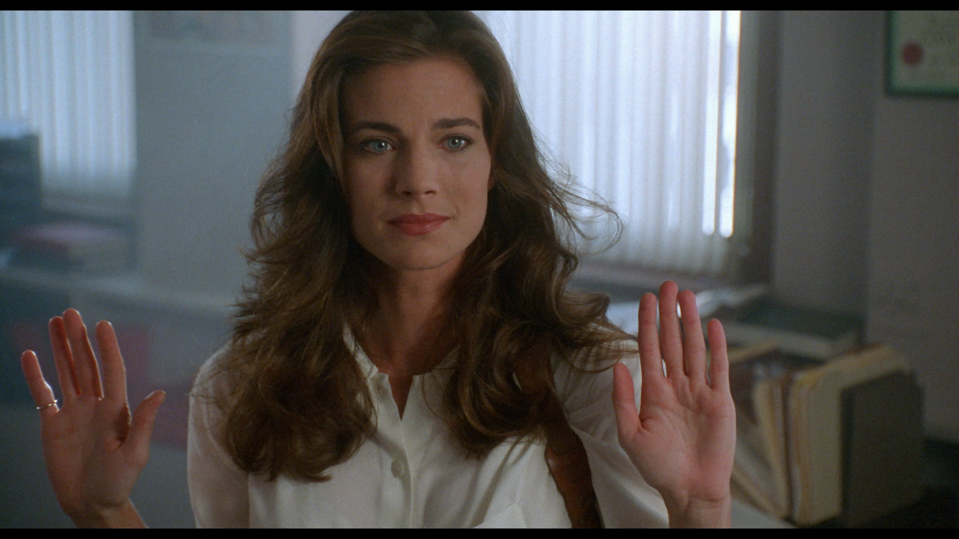 Восход красного солнца.1994.BDRemux.1080p.VS.R.G. Goldenshara.mkv_snapshot_01.18.01_[2023.09.02_18.50.29].png