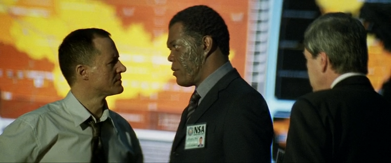 xXx.2002.HDRip-AVC.ExKinoRay.mkv_snapshot_00.05.02.699.png