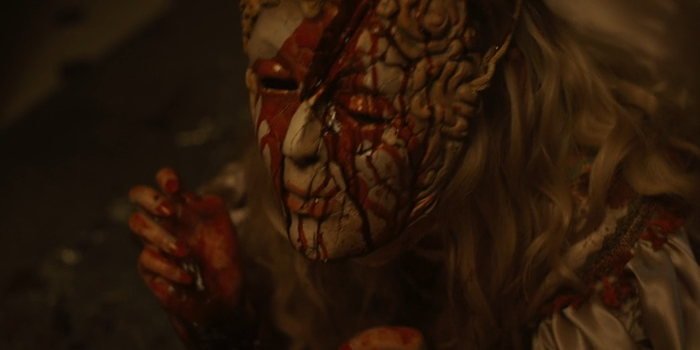 Haunting.of.the.Queen.Mary.2023.WEB-DLRip-AVC.ExKinoRay.mkv_snapshot_01.04.14.286.png