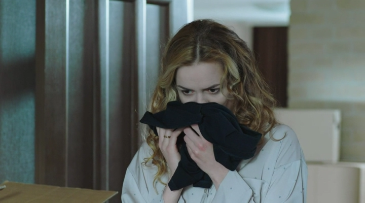 01. Слишком близко, слишком больно.2023.WEB-DLRip.Files-x.avi_snapshot_35.15.png