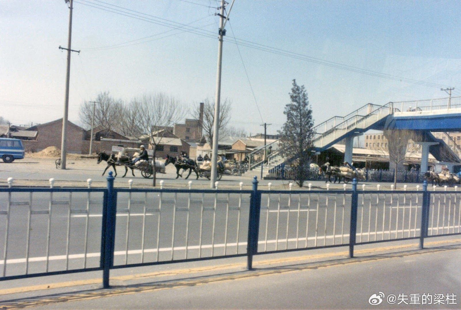 1987·??     202311098.jpg