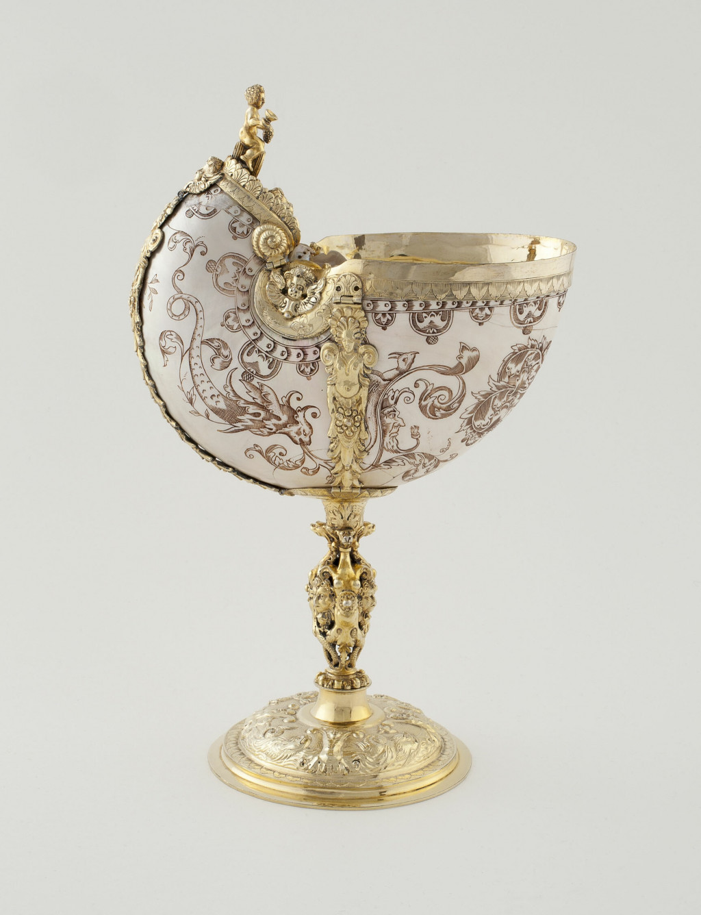 1947.732 - Nautilus-Shell Cup.jpg