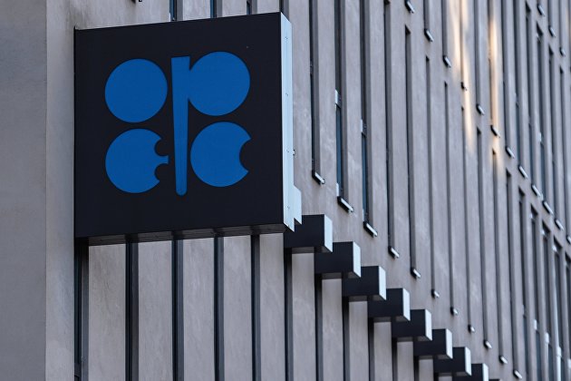 ОПЕК+ рассмотрит новые сокращения поставок нефти, пишет СМИ