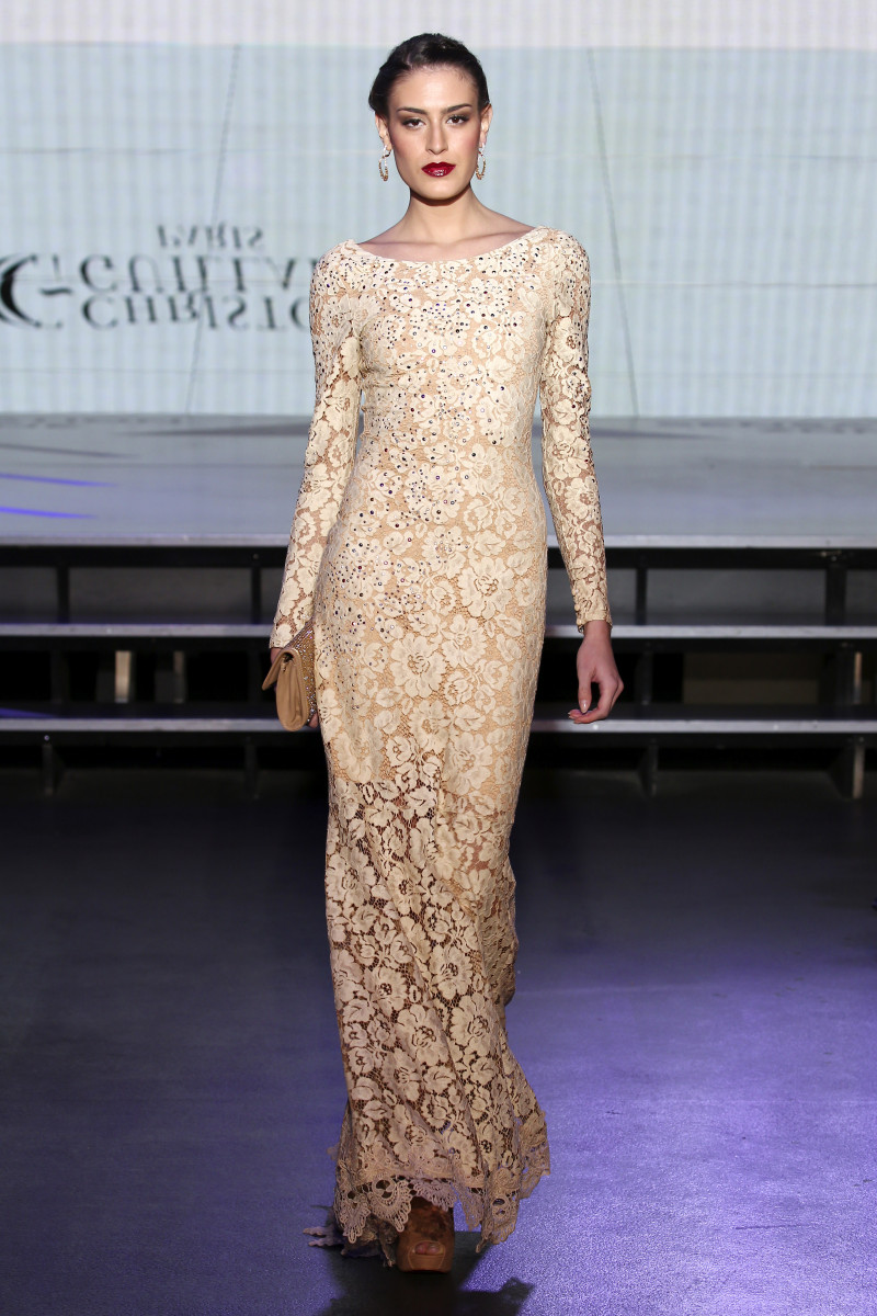 christophe_guillarme_08_pfw_fall-winter_2016-17_smp_look08_2m_20170220_1922835021.jpg