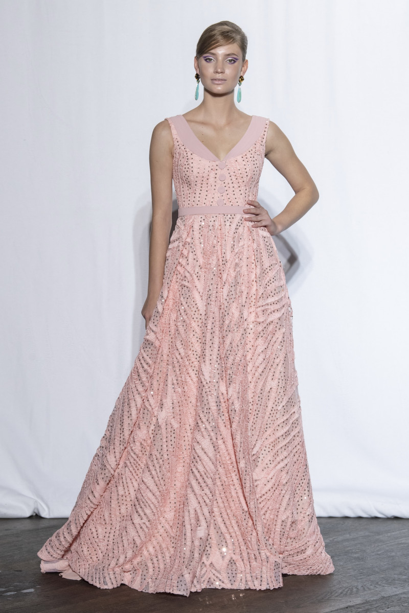 christophe_guillarme_pfw_ss20_22_0447_20200610_1336443810.jpg