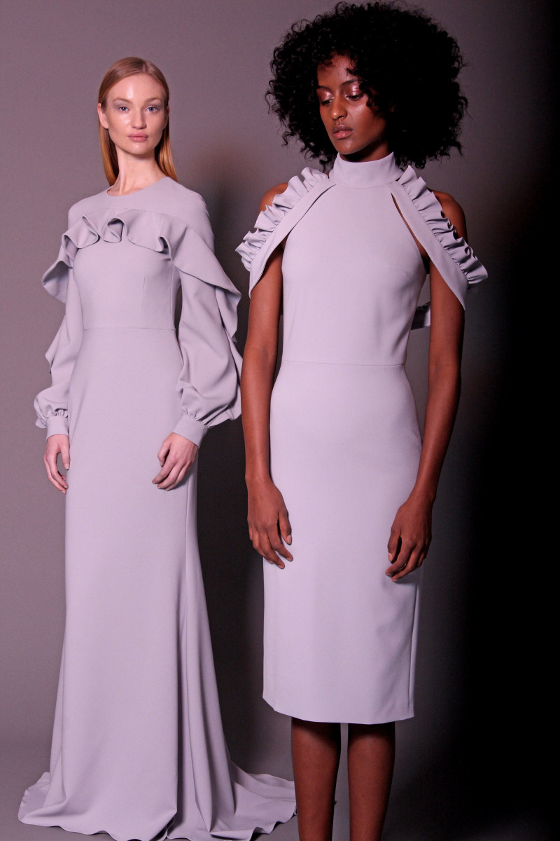 23-christian-siriano-pre-fall-2018.jpg