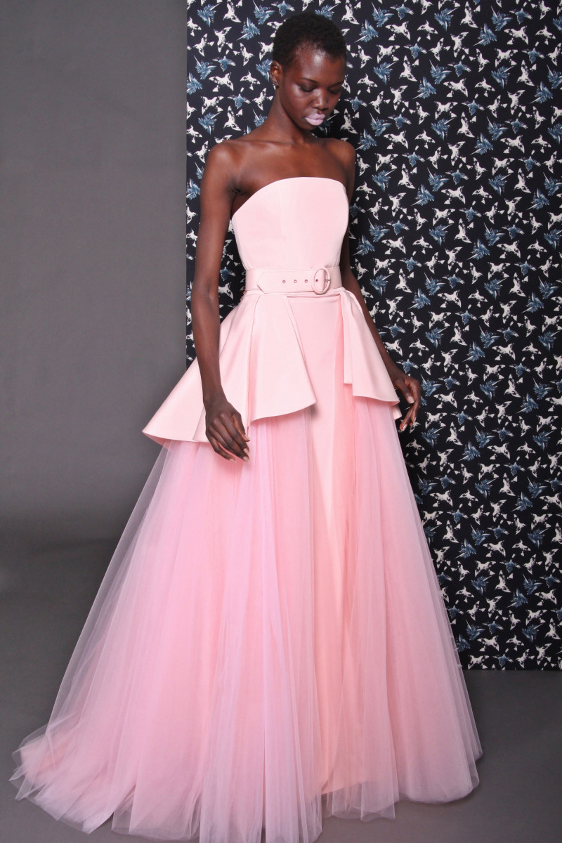 38-christian-siriano-prefall-2017.jpg
