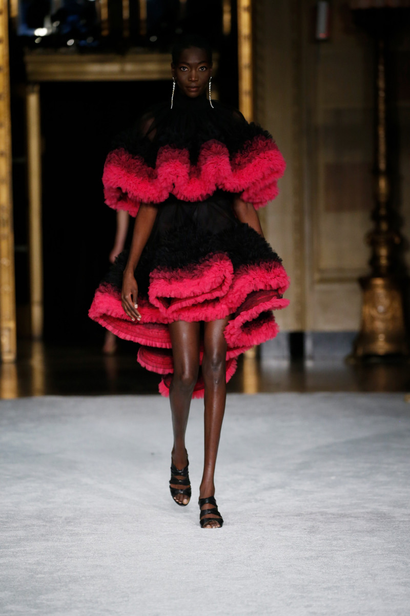 00047-Christian-Siriano-Fall-21.jpg