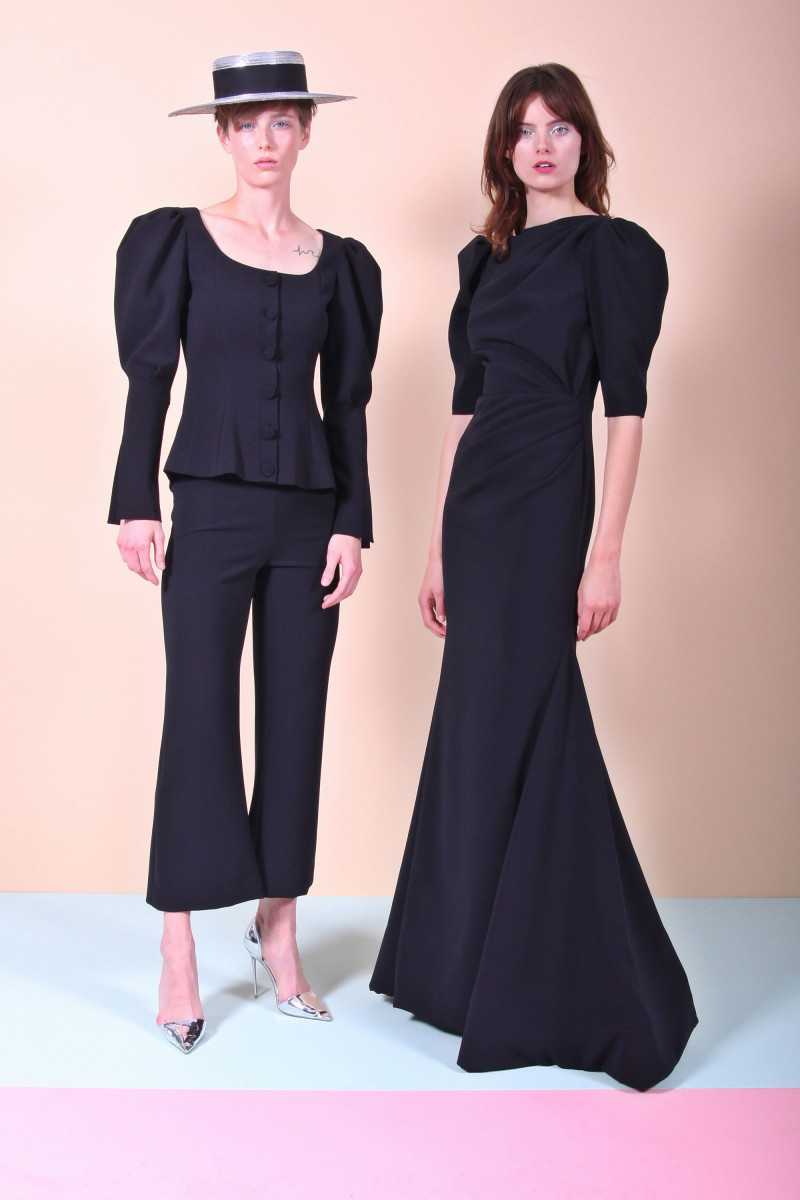 02-christian-siriano-resort-2018.jpg