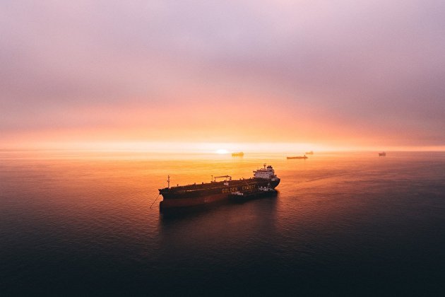 Морской бой. Против российской нефти включили новые санкции