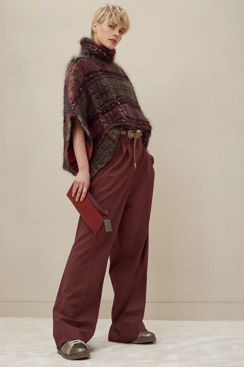 31-brunello-cucinelli-fall-ready-to-wear-2018.webp