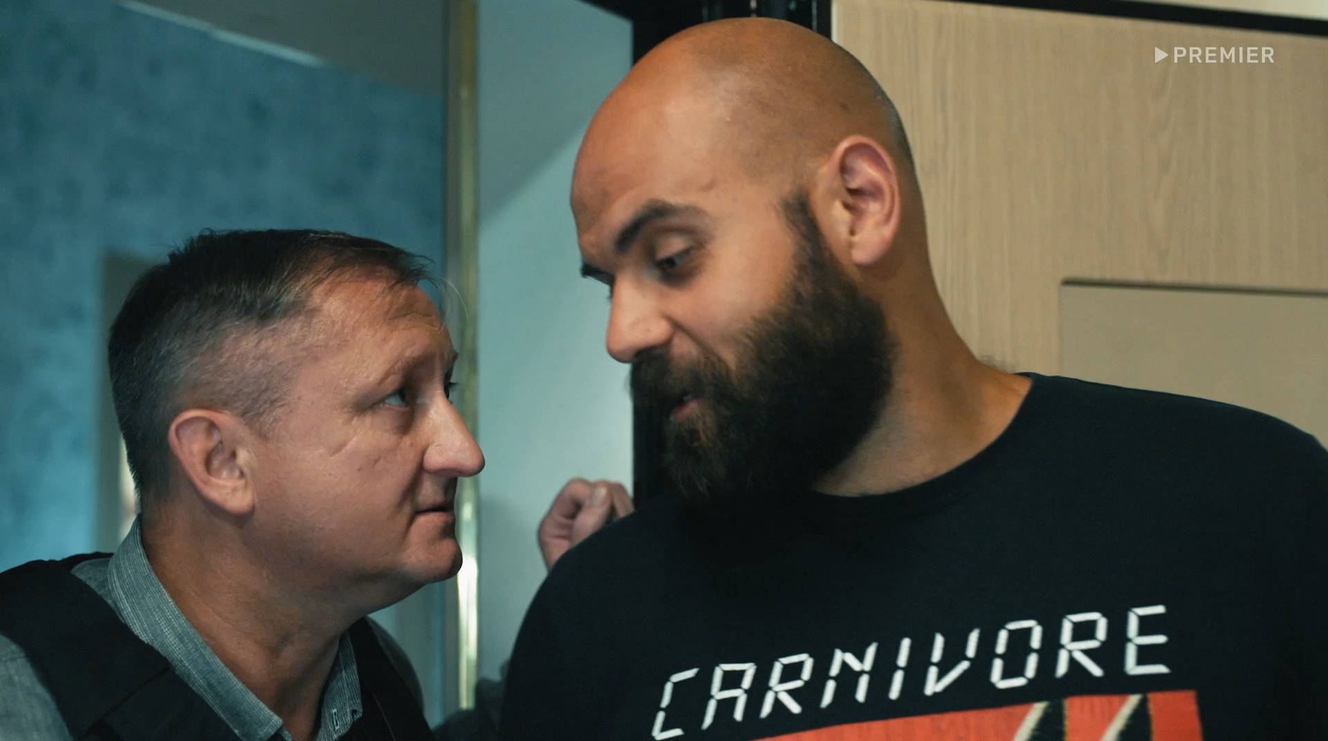 Shef.S06.E01.2023.WEB-DL.1080p.DenSBK.mkv_snapshot_44.52.png