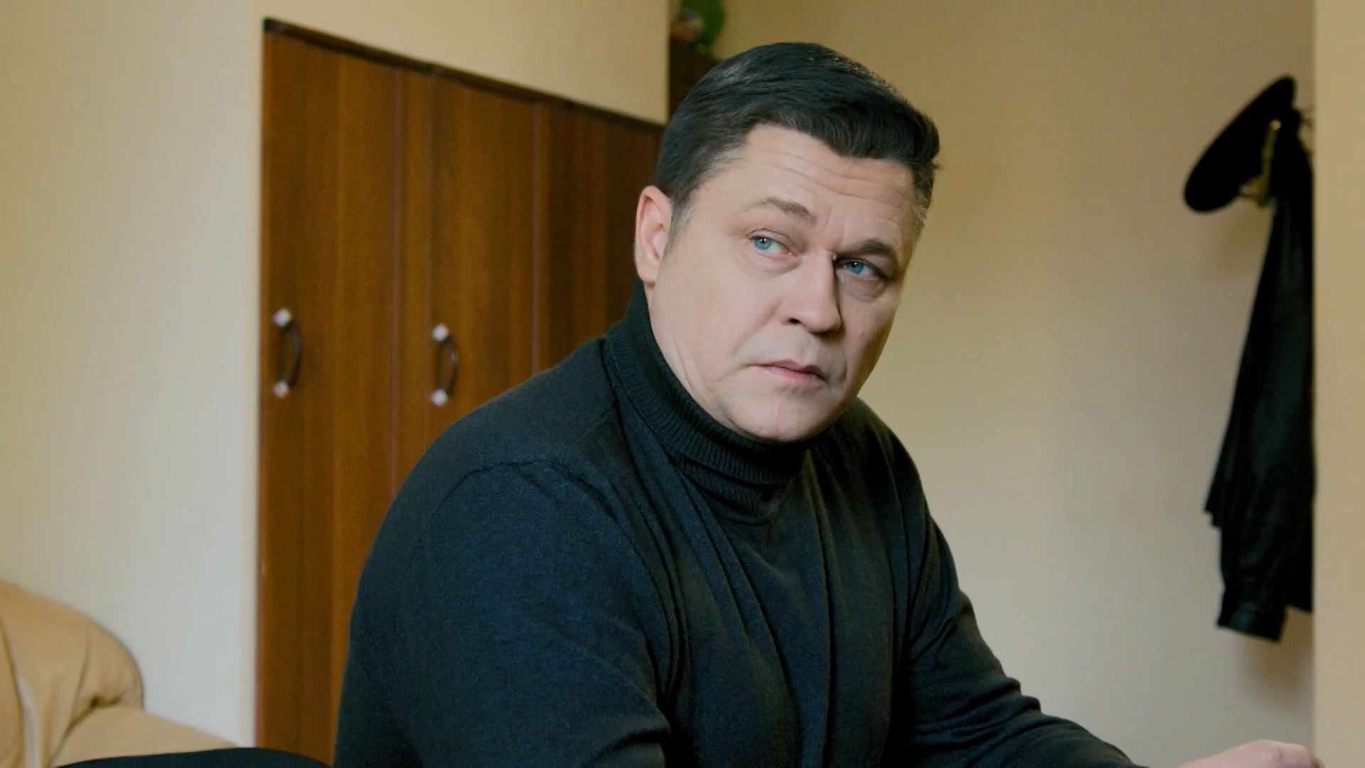 Uslovnyj.ment.Nachalo.01.serya.WEB-DL.(1080p).by.lunkin.mkv_snapshot_31.04.png