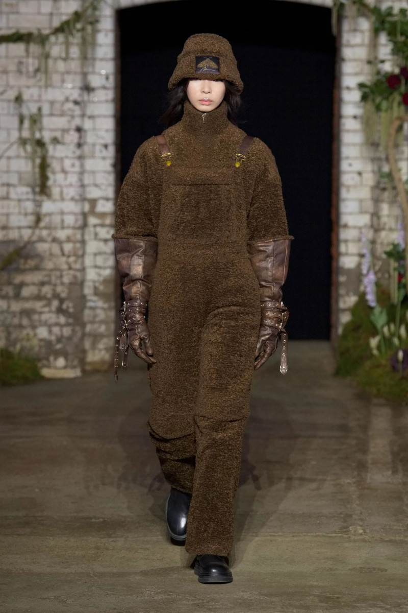 00034-mithridate-fall-2022-ready-to-wear-details-paris-credit-jason-lloyd-evans.webp